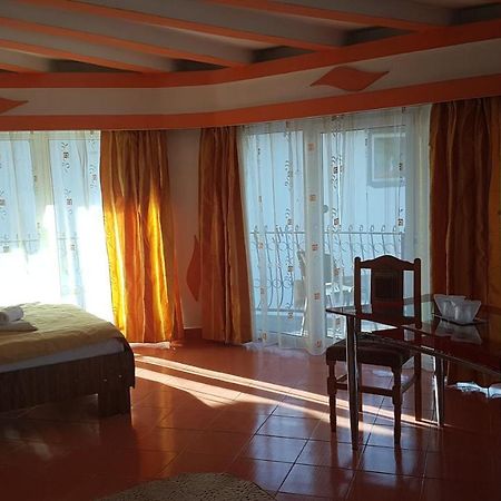 Pensiunea Casa Noastra Hotel ซินายา ภายนอก รูปภาพ